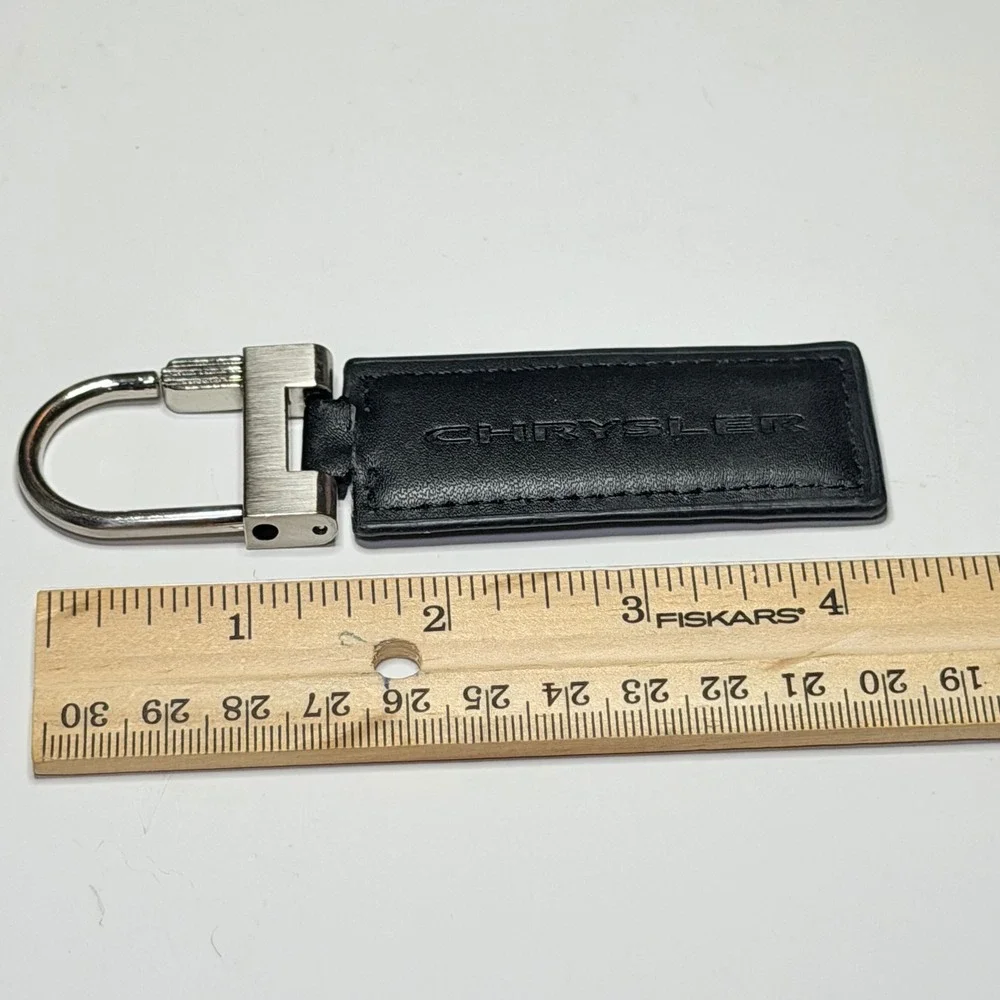 Chrysler branded keychain